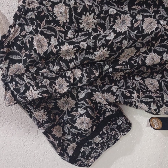 ANGELS FOREVER YOUNG BLOUSE. - Picture 13 of 16